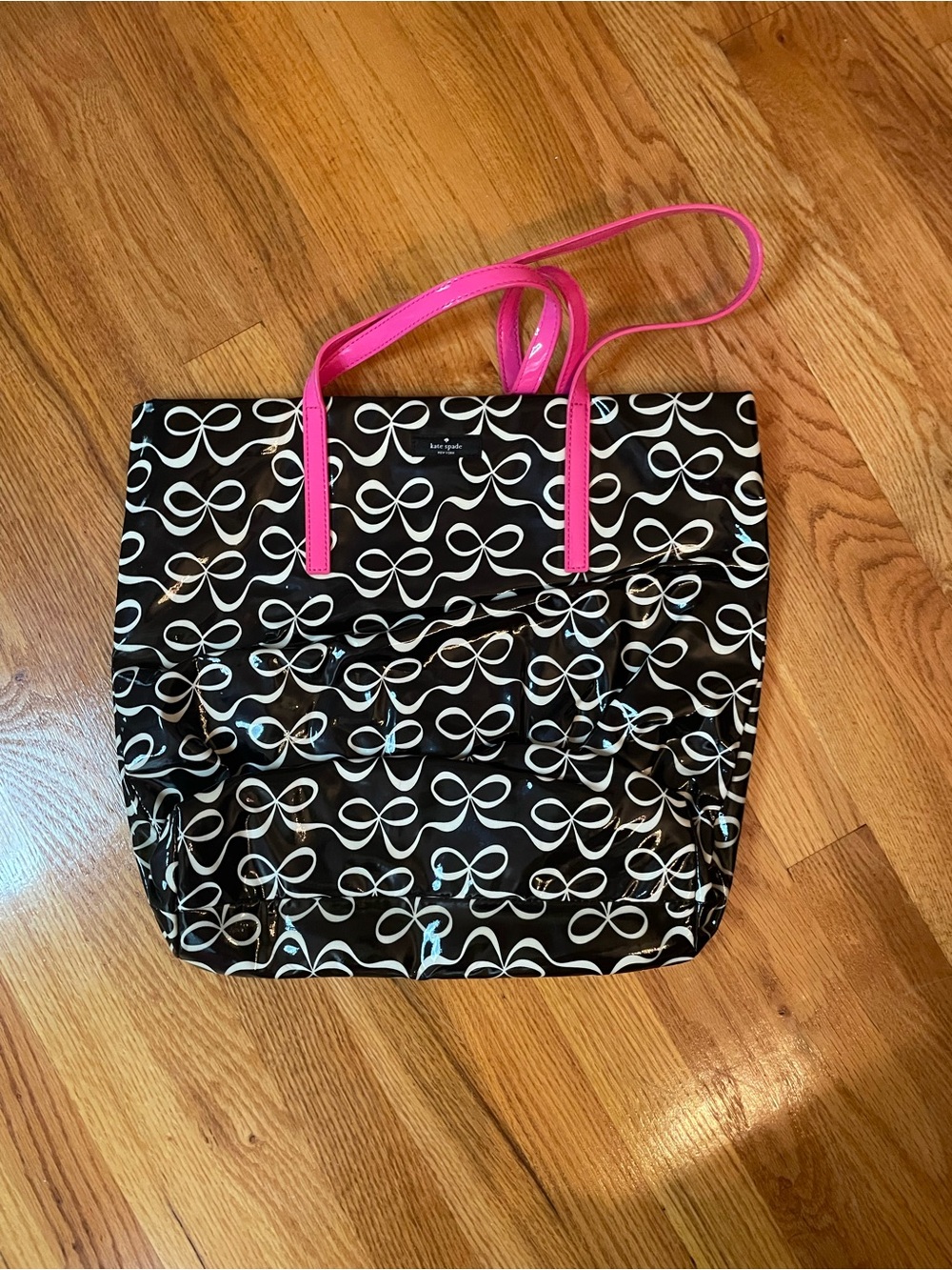 kate spade Black and White Bow-Print Tote with Pink Handles